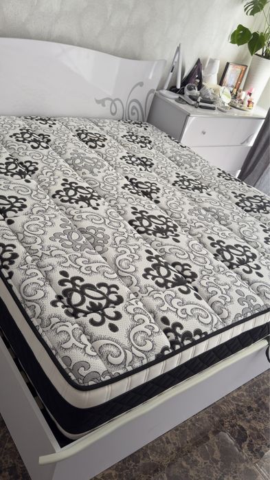Продам МАТРАС ORO1 180*200 см