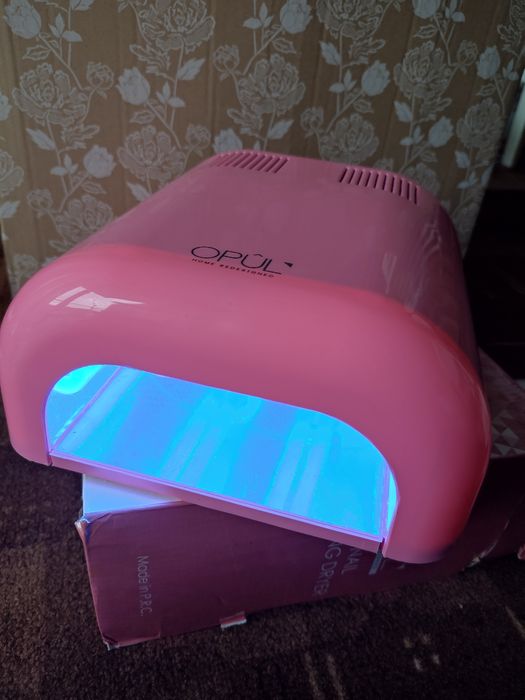 Suszarka lampa UV do paznokci