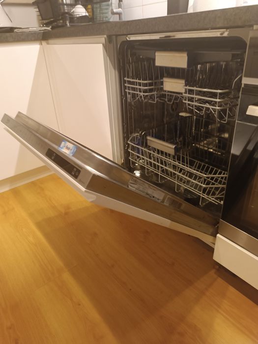 Zmywarka Beko do zabudowy 60 cm DIN28431 SmartInverter  uszkodzona pom
