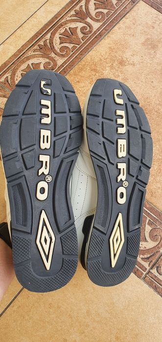Buty damskie Umbro 39.5
