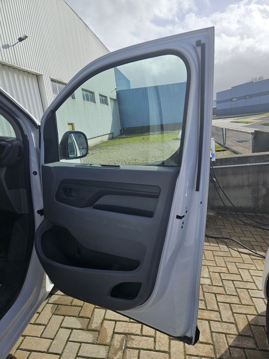 Citroen e-Jumpy XL 75kw