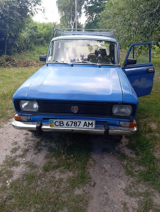 Москвич 2140 автомобіль