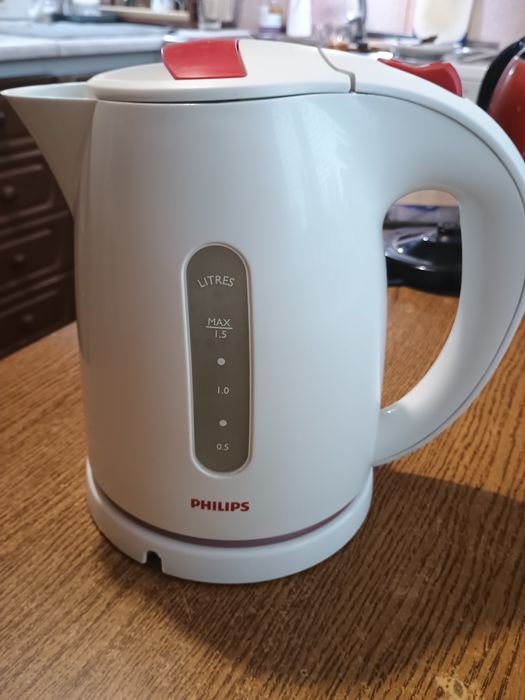 Чайник електричний Phillips