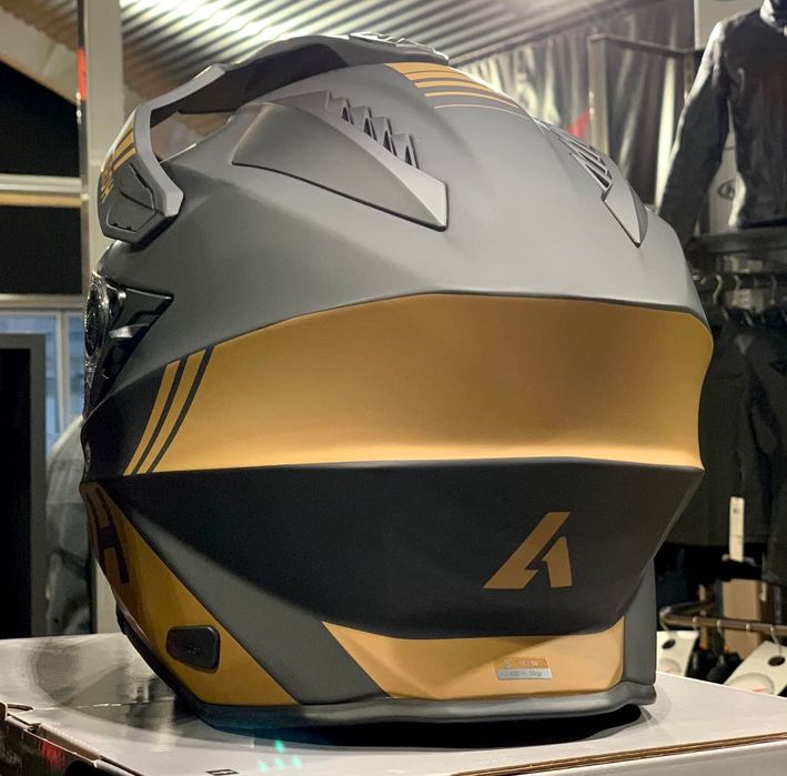 Capacete NOVO Airoh Commander Gold Matt (45% Desconto) Tam XS-S-L-XL