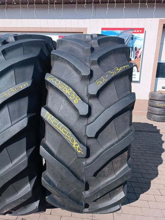 600/65R38 Pirelli i Trelleborg TM800