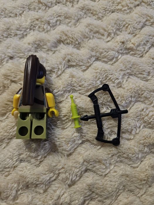 Minifigurka Lego Dino hunter/ Tropicielka