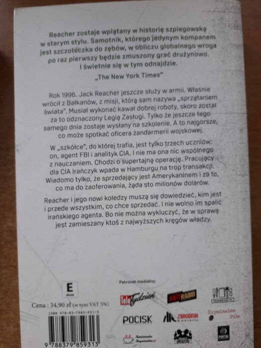 Zmuś mnie Sto milionów dolarów Lee Child Jack Reacher  FBI CIA