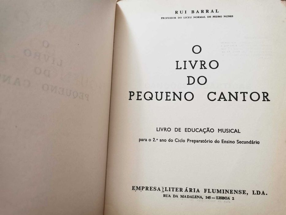 O Livro do Pequeno Cantor - Rui Barral