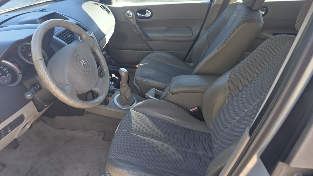 R Megane gasolina 2005 168.000km