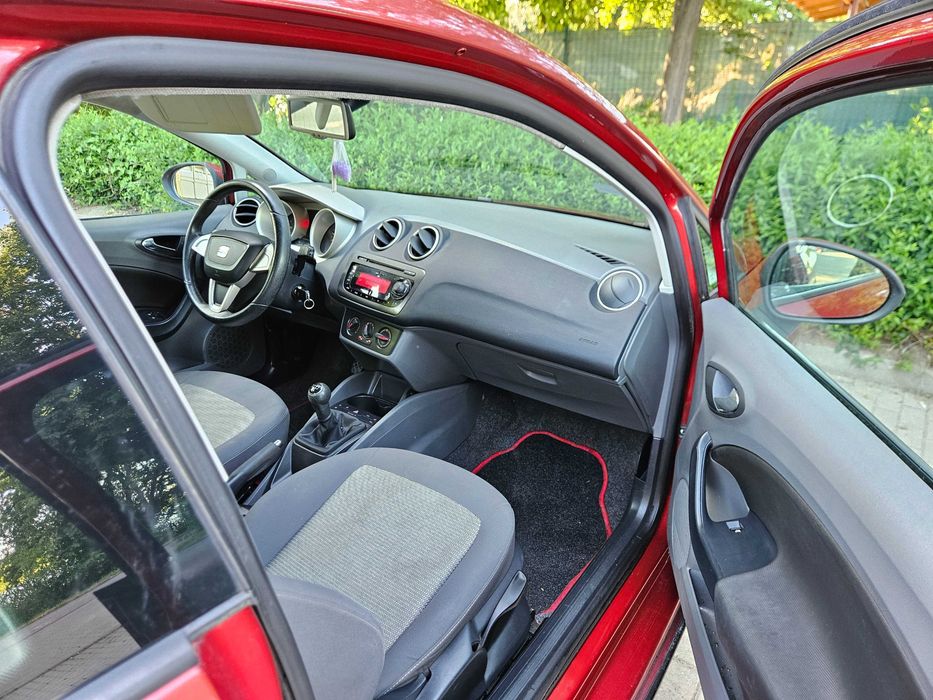 - Seat Ibiza - 2009r. - 1.4 TDI - Sprawna Klima -