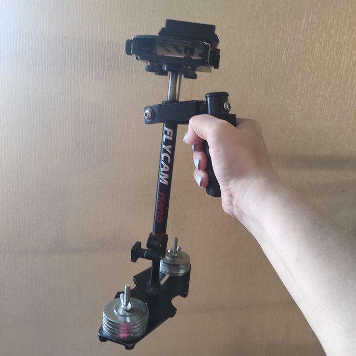 Стабілізатор Flycam Nano для камери до 700 г
