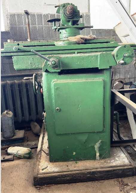 Продам універсально-заточувальний верстат модель 3А64Д