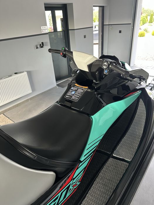 Skuter wodny Kawasaki STX160X 2021r zarejestrowany 45mth