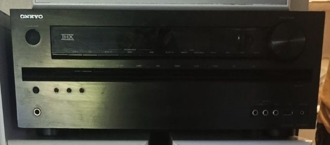 Amplituner Onkyo HTR990