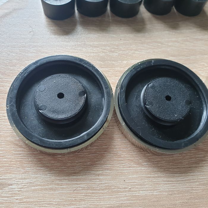 Stopki do wieży UNITRA DIORA serie 042 itp. kpl 10 szt  100% oryginał