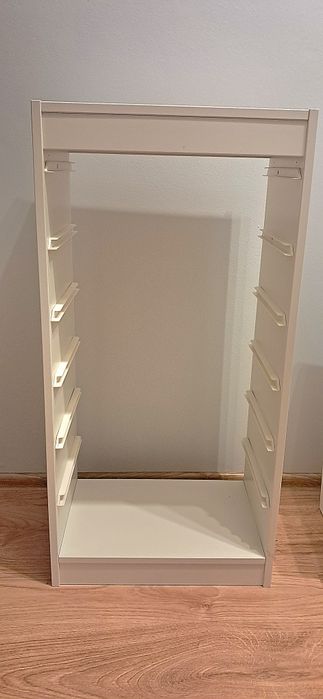 Rama trofast ikea plus pojemniki