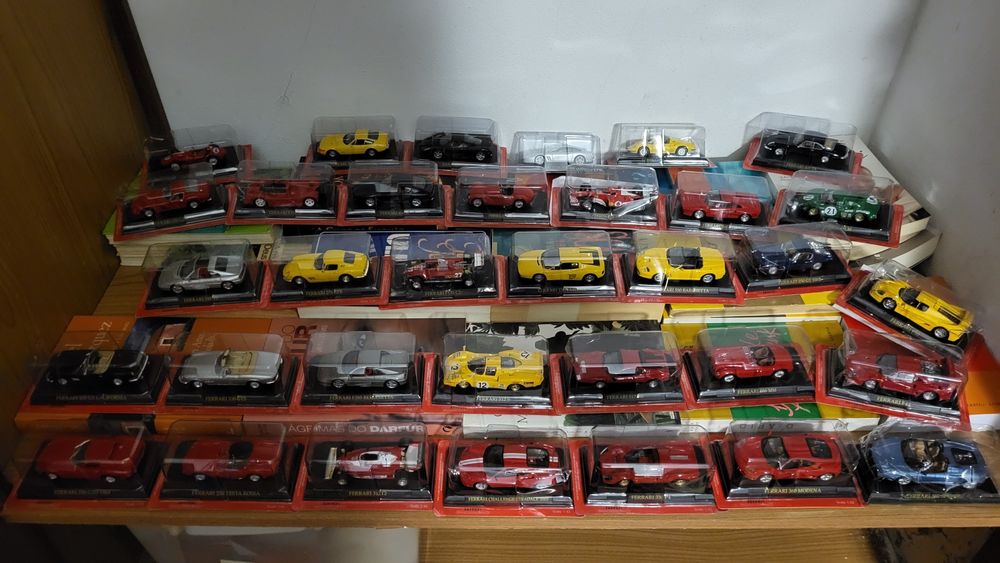 Coleção Ferrari RBA 1:43