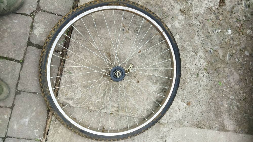 Колесо нове до велосипеда 28 в зборі