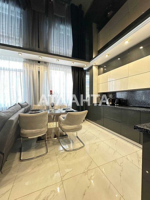 В продаже дизайнерская однокомнатная квартира на Таирова!