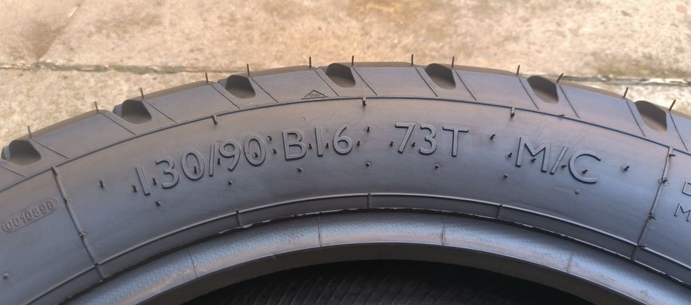 Резина 130.90.R16.