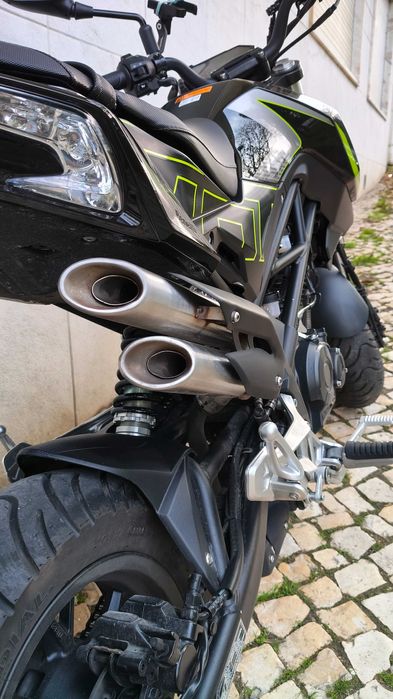 Mota impecável - Pronta para o verão