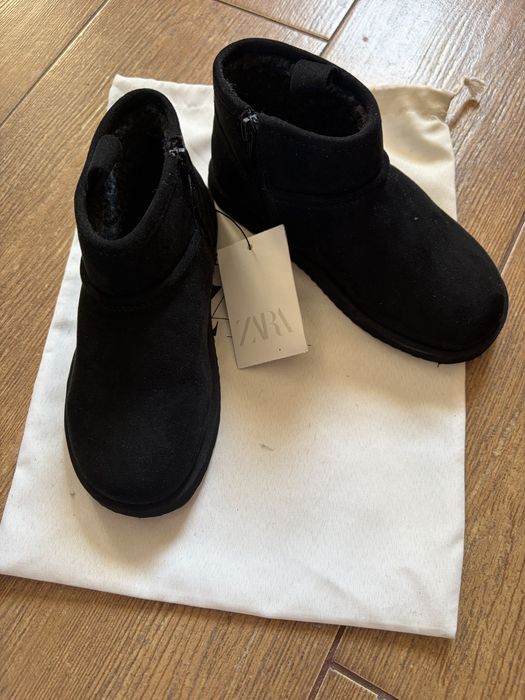 Угги взуття Zara