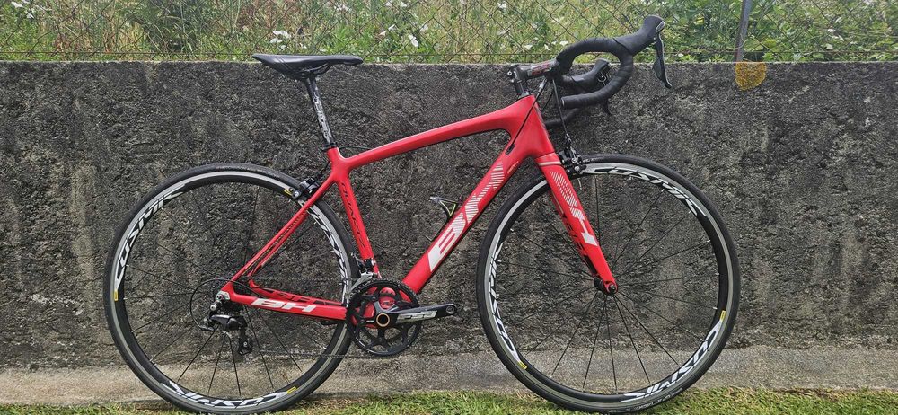 BH Quartz Carbono estrada Bom estado