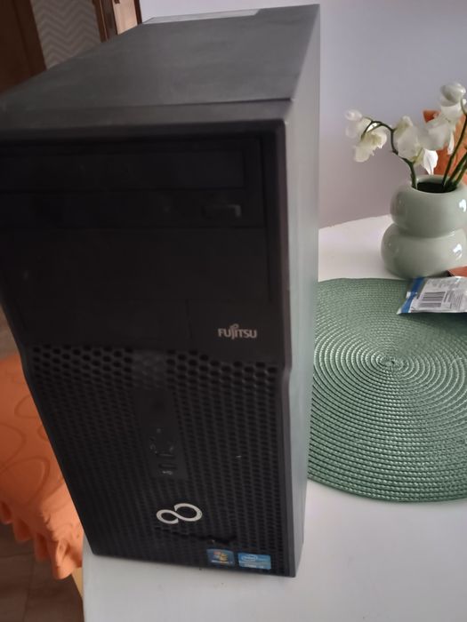 Fujitsu Esprimo P400 brak twardego dysku HDD