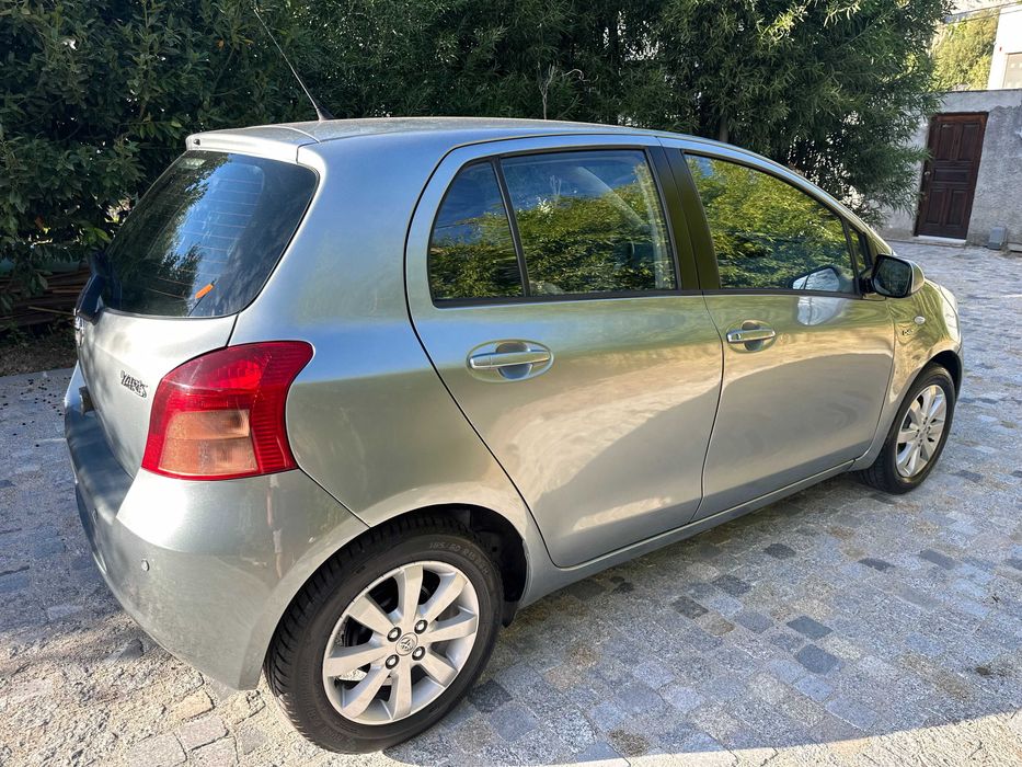 Toyota Yaris 1.4 D-4D AC - Android Auto/Apple car Play — photo 3