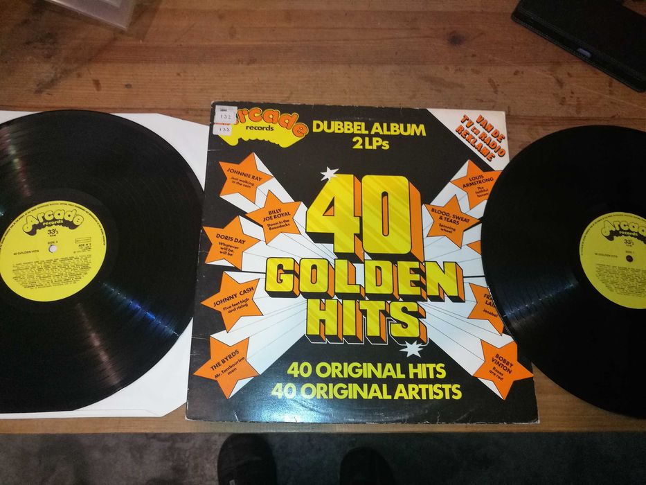 VARIOS - 40 Golden Hits (T Bennett, Mahalia Jackson, J Cash, The Byrds ETC)2XLP