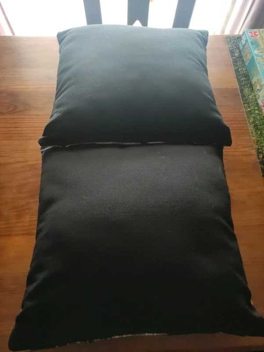 2 Almofadas "Kutitextil"com miolo