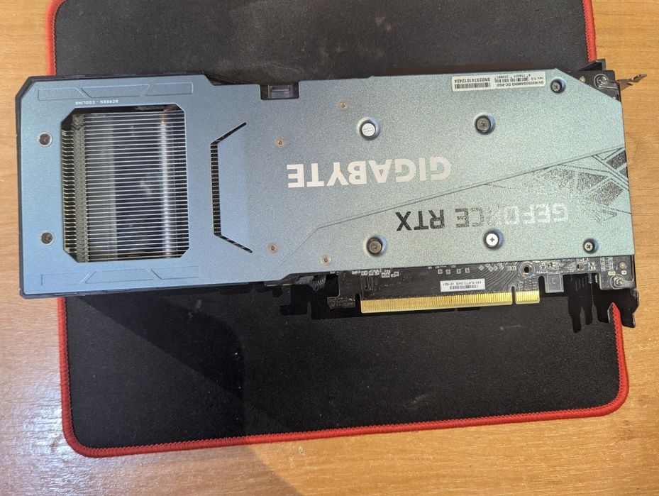 Gigabyte RTX 3050 8Gb Gaming OC в дуже гарному стані.