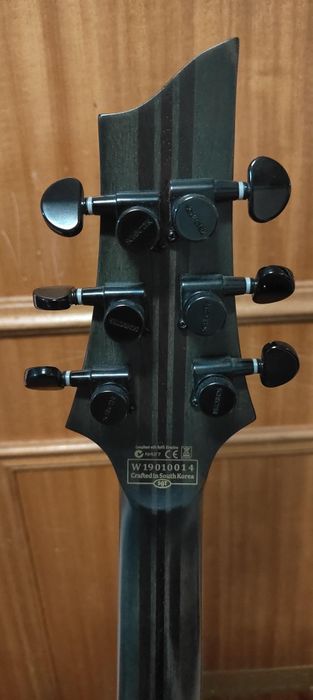 Schecter C-1 SLS Evil Twin