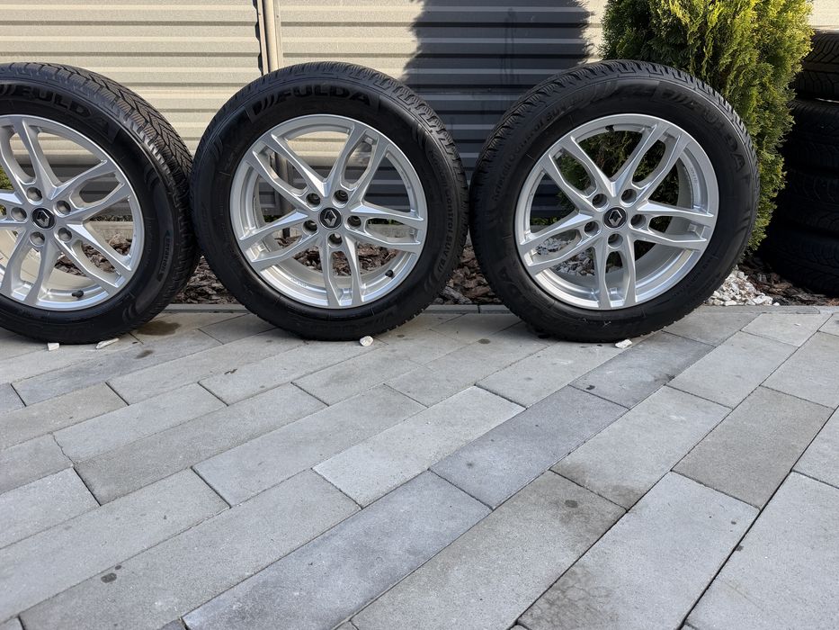 Диски та Шини 17R 5x114.3 7J ET35 Renault Honda  Toyota KIA Hissan Mazda