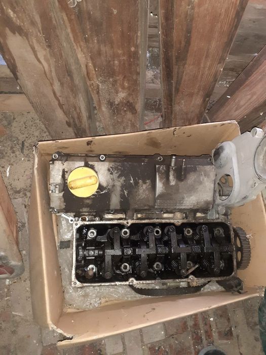 Головка двигателя Рено