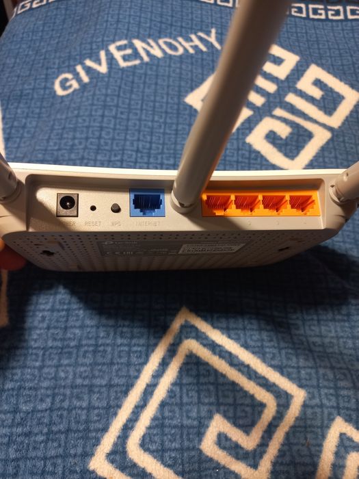 Продам Роутер tp-link