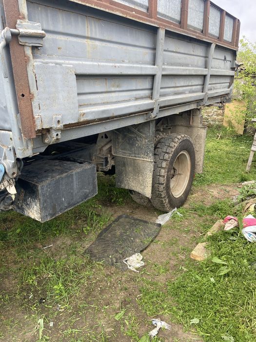 Газ. 53 з двигуном Д240 в доброму стані