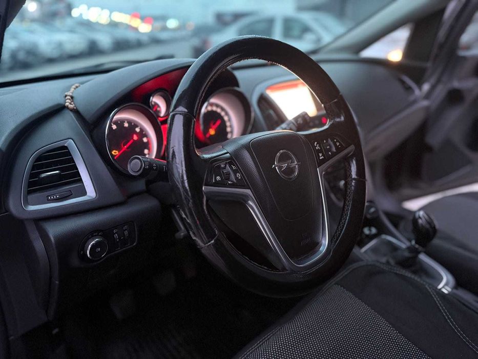 Продам Opel Astra J 2015р. #72918