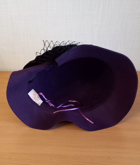 Капелюх клош фетровий фіолетовий