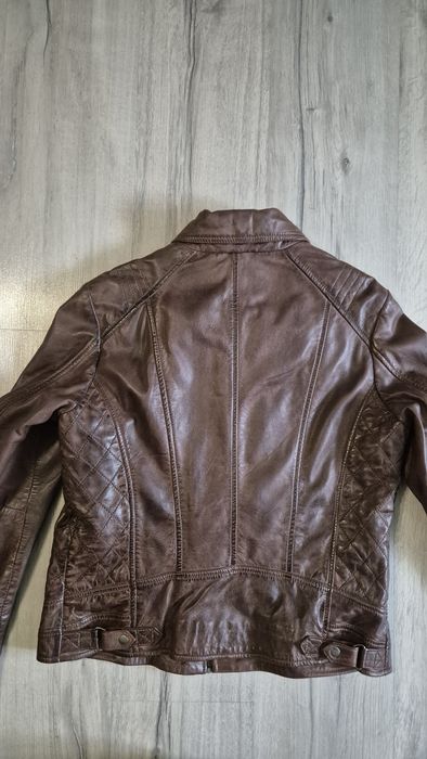 Шкіряна  курточка