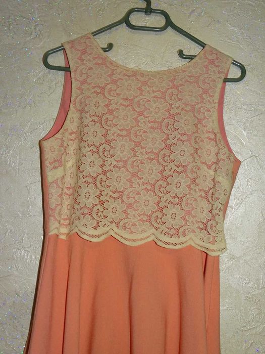 Sukienka rozkloszowana L