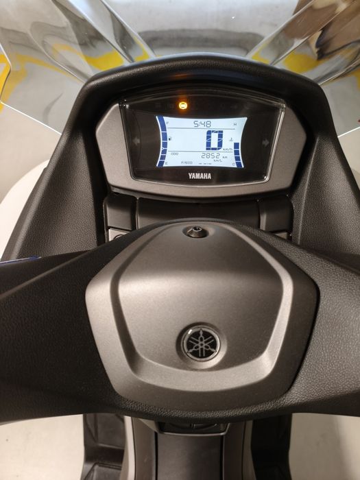Yamaha NMAX 125 cm3