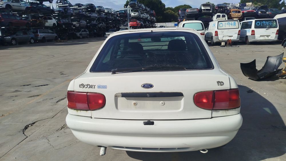 Para peças FORD Escort 95 (VI) Van (AVL)