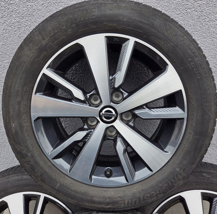 Felgi z oponami Nissan Leaf 6,5x16 ET40 5x114,3