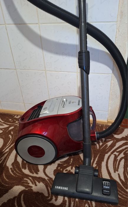 Пелісос Samsung SC8431