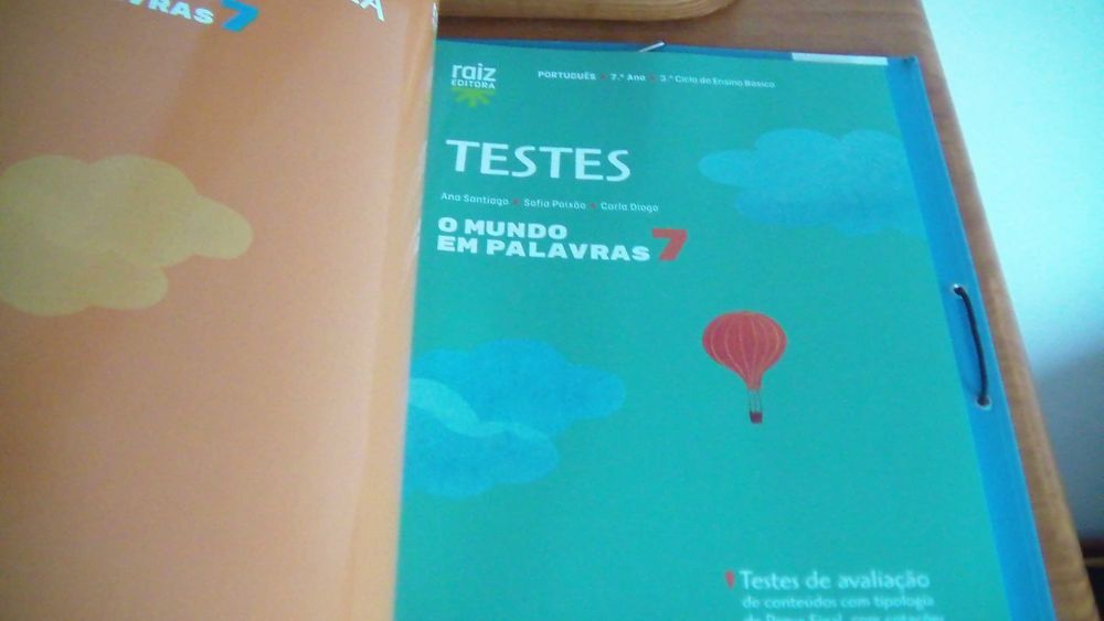 Conjunto completo professor O mundo em palavras 7 -Português  7.º Raiz