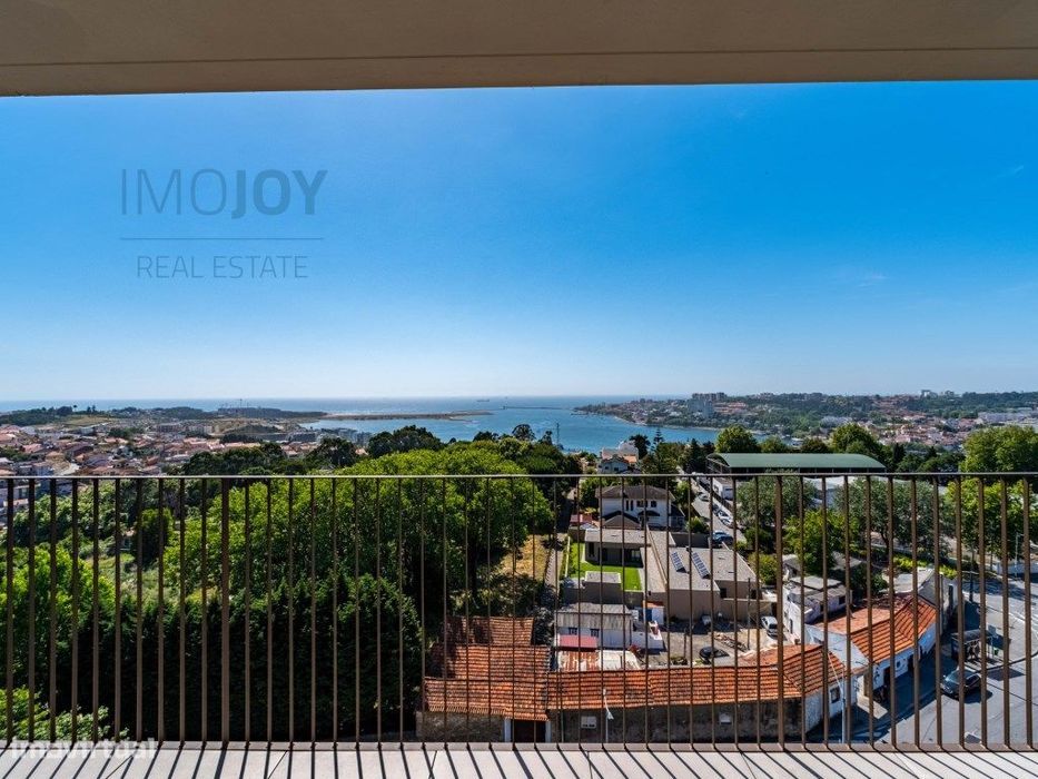 Fantástica Penthouse T3 Duplex no The Yard