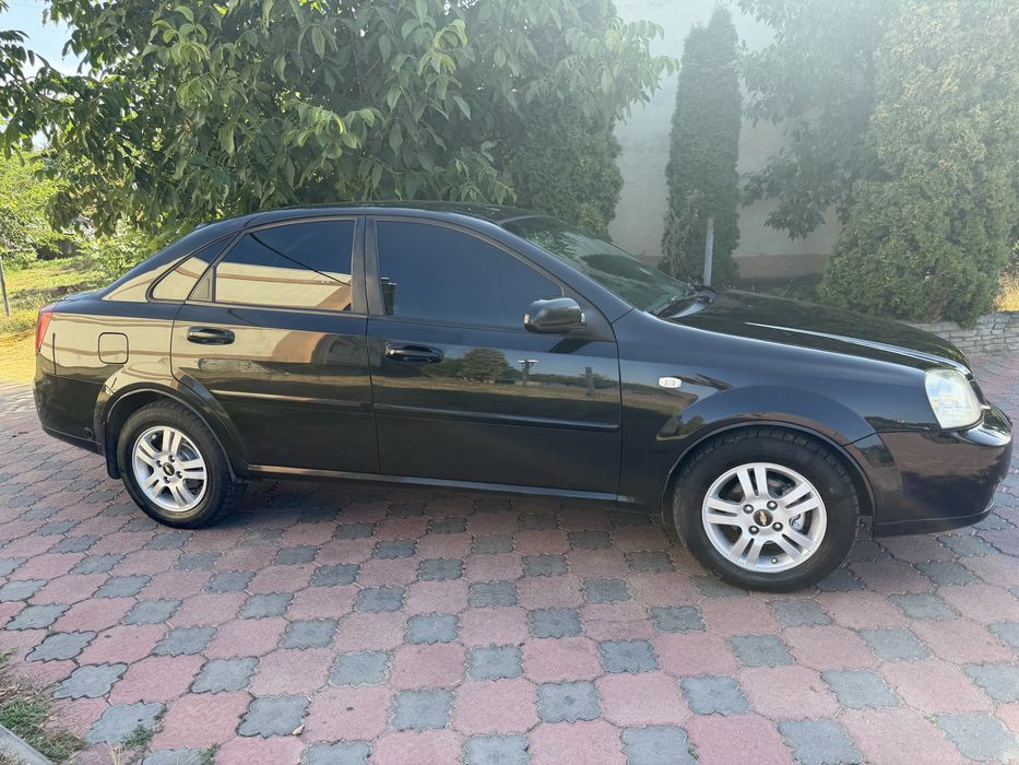 Продам досить  в доброму стані авто.