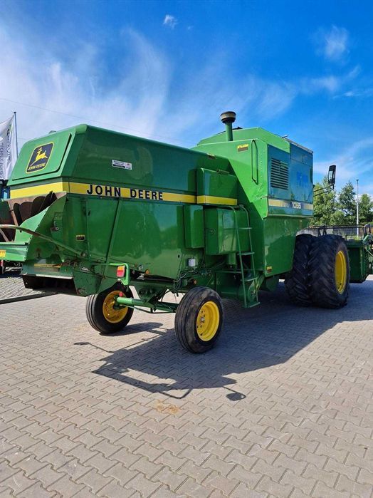 Kombajn JOHN DEERE 1055