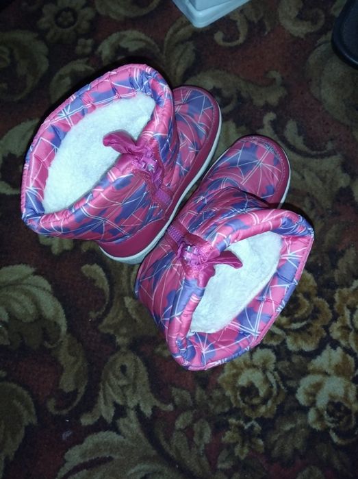 Теплі сапожки на дівчинку,29 р